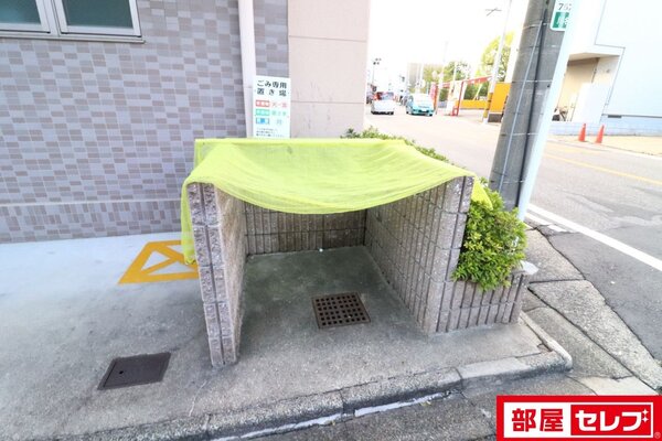 エレベーター付きです。