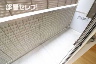 101号室参照