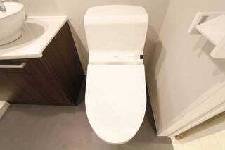 スタイリッシュなトイレです。