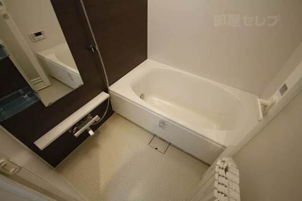 2Ｃの写真を使用しています。