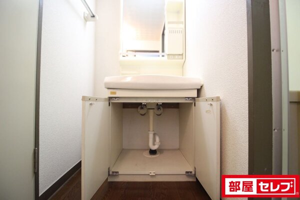 洗面所下の収納です