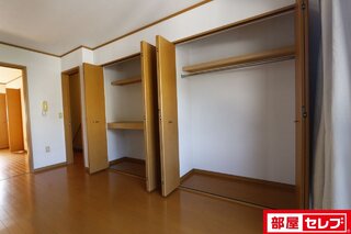 広い。これだけの収納があれば大丈夫です。