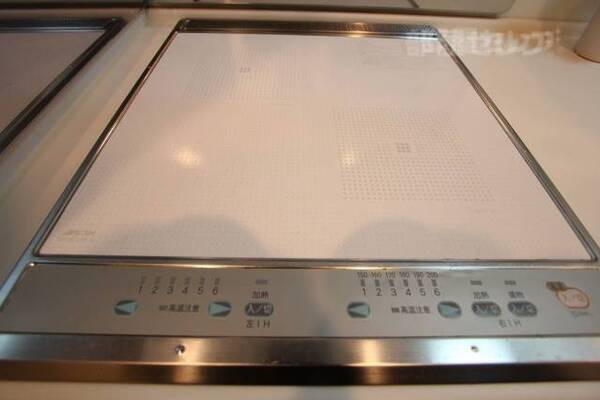 コンロ２口、IHです