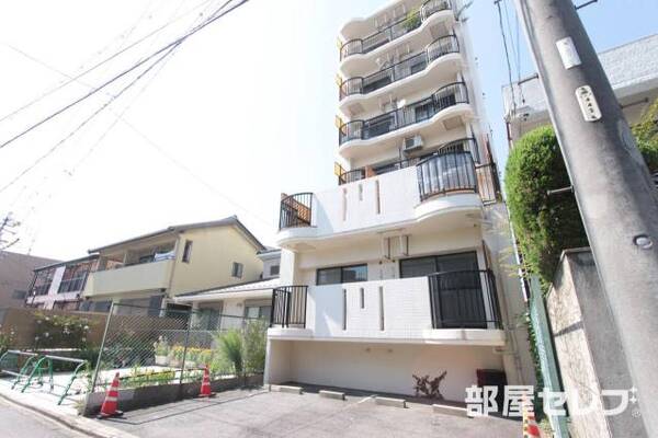 駅近の物件です