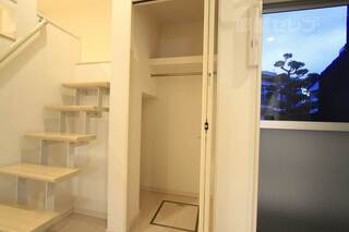 105