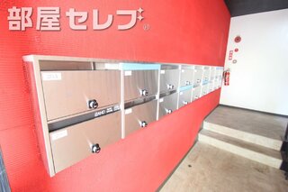 共用階段。