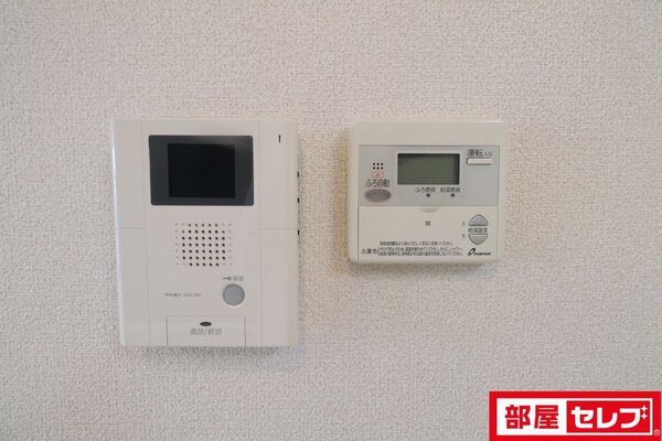 201号室の写真参照