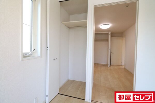 201号室の写真参照