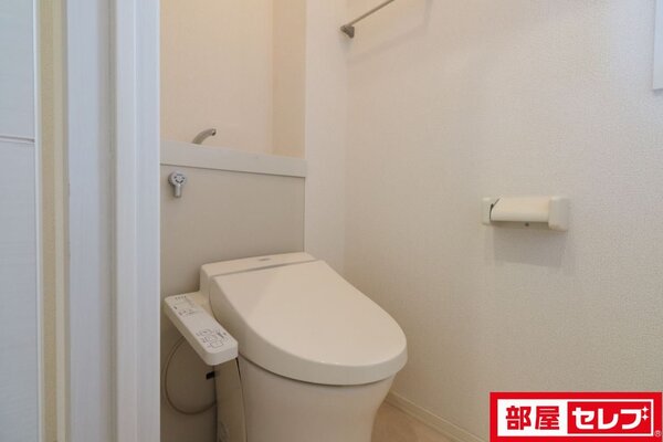 201号室の写真参照