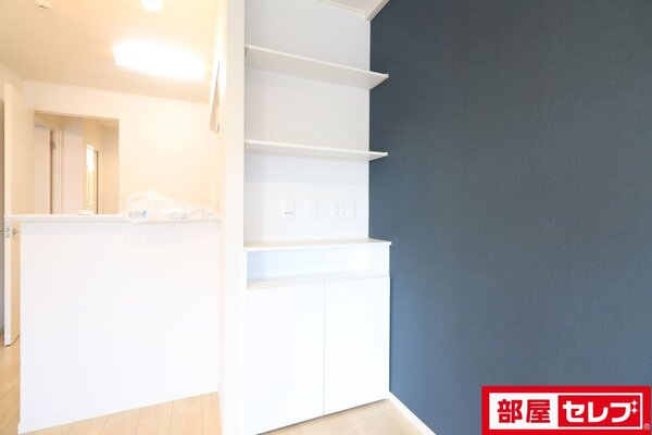 201号室の写真参照