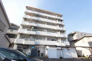 南向きの日当り良好なマンションです