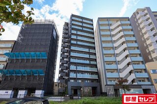 建物 外観(横)