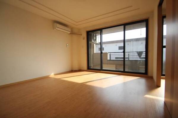 ※別の部屋の写真を流用しています。