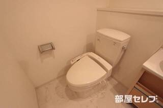 ウォシュレットも付いています