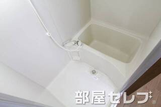 バスルームでごゆっくり。