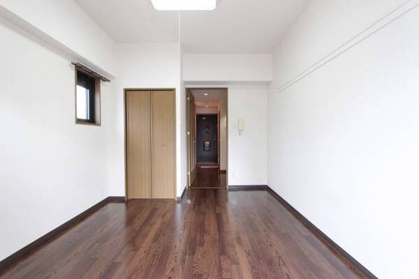 角部屋でお部屋明るいです