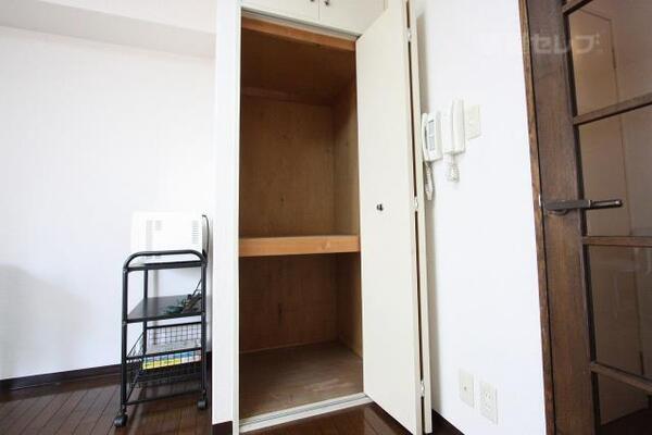 奥行きもあり、たくさん収納できます。