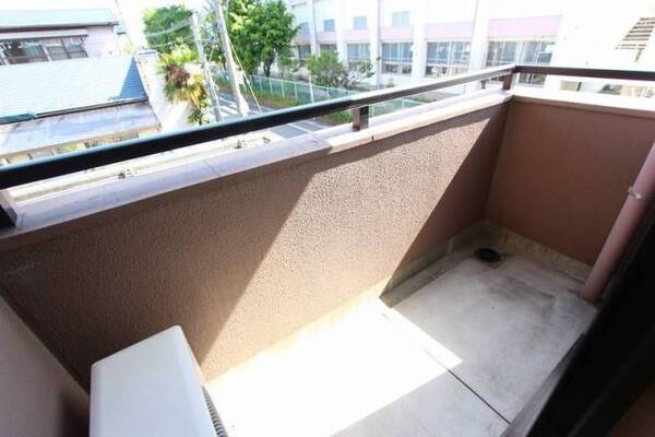 写真は別の部屋です。