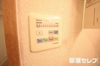 浴室乾燥機も付いています