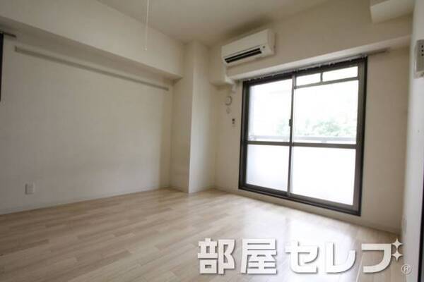 広々したお部屋で生活しやすいですね。