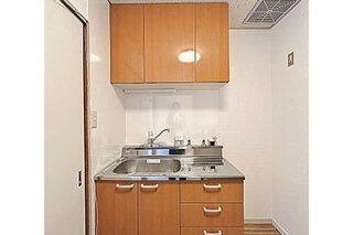 キッチンを入れ替えます（ガスコンロ無）