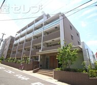 アデグランツ藤が丘