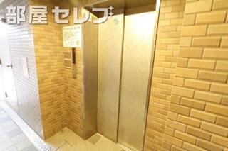 エレベーター。
