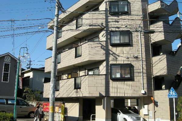 ダイエーまですぐ行けて便利です。