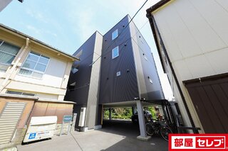 号室ごとにお部屋の色合いが異なる物件です