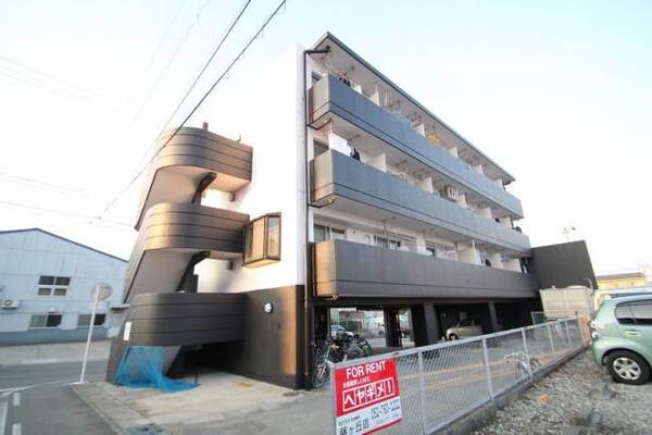 スタイリッシュに生まれ変わった外観です。