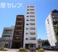 YOSHINO SQUARE