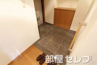 玄関口。