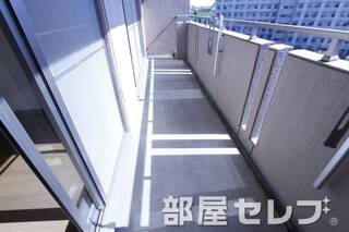広々としたバルコニー。