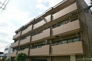 重厚感ある外観です。