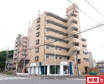 サンピアオカヤス