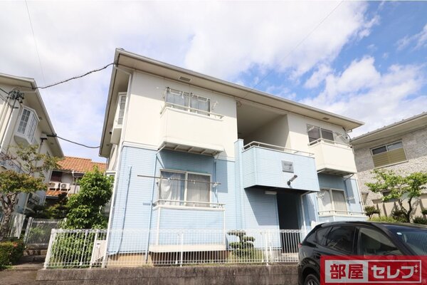 2階建て低層住宅