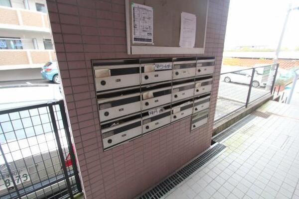 ポストです。
