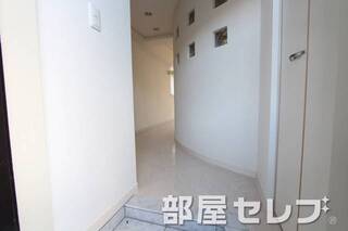 玄関口。