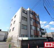 シーズンコート高畑