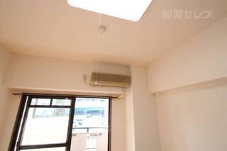 ※202号室内装写真参照