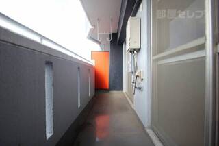※３０３号室室内参照