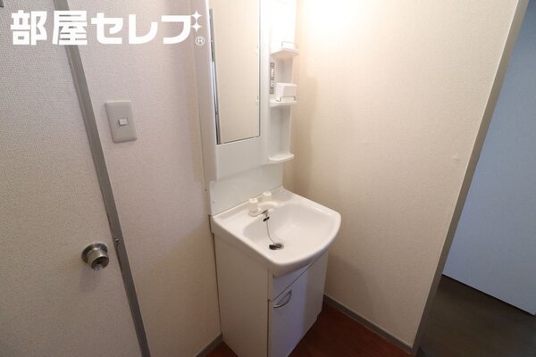 ※4Ａ室内参照