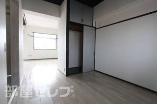 ※4階105号室内装写真参照