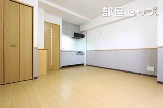 301号室の写真になります。
