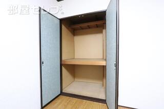 写真は反転タイプになります。
