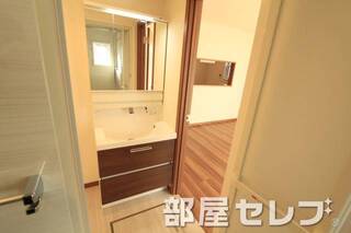 独立洗面台です。