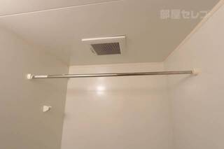 ※703号室室内参照