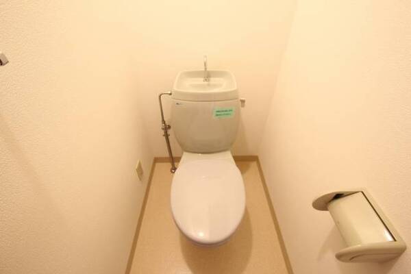 清潔感あるトイレです。