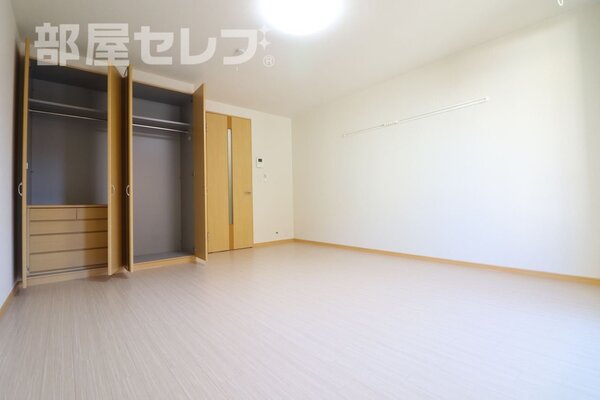 画像は角部屋の画像です