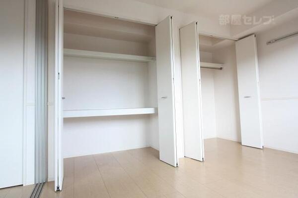 収納がたくさんあるのが、このお部屋の魅力です。